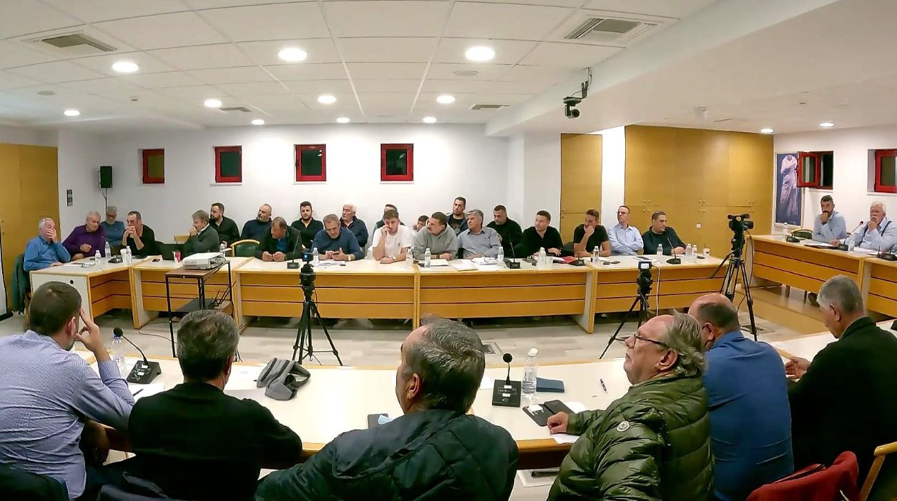 Κατηγορηματικό «ΟΧΙ» του Δημοτικού Συμβουλίου Ήλιδας στην εγκατάσταση φωτοβολταϊκών στη λίμνη Πηνειού