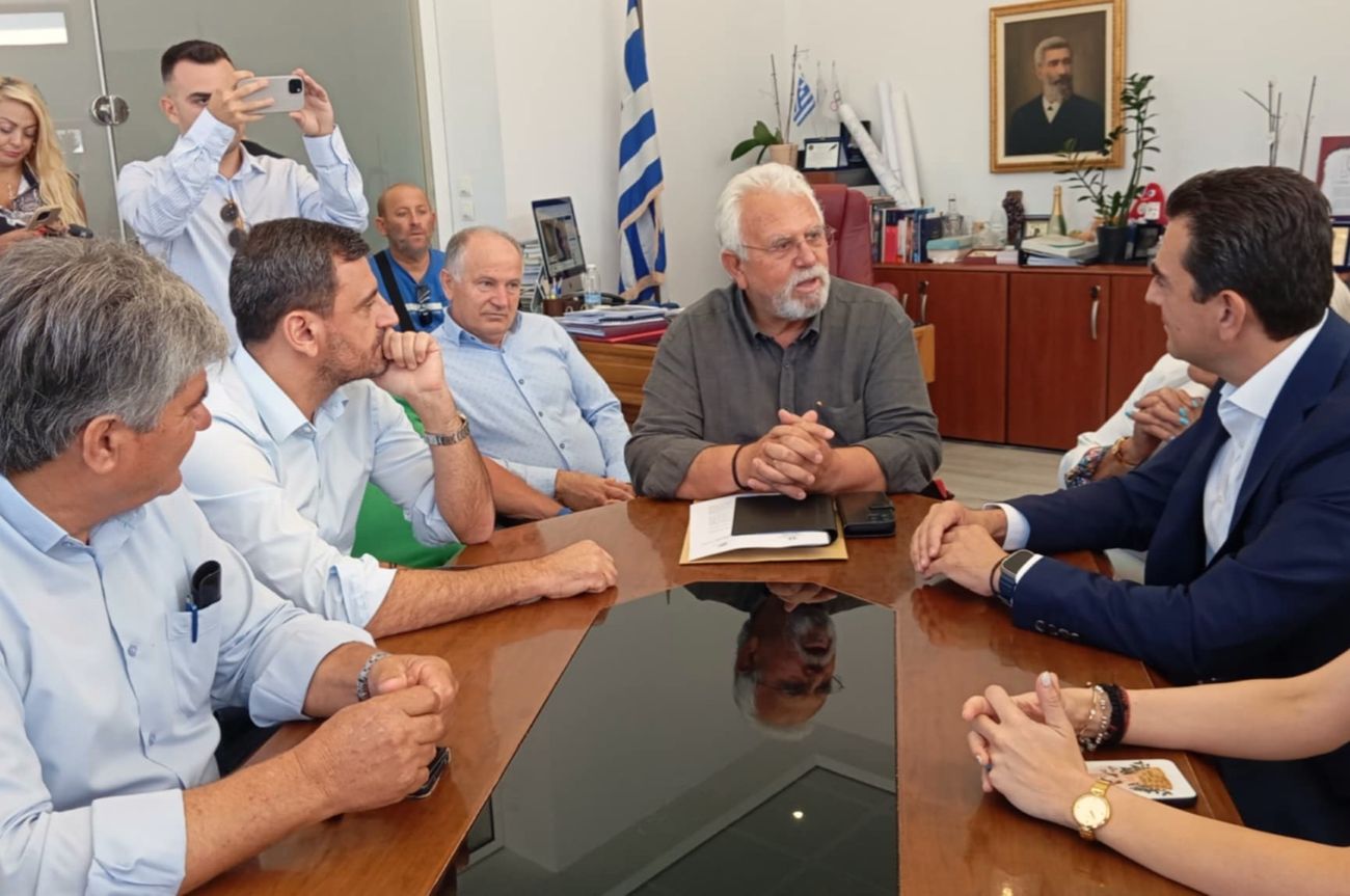 Επίσκεψη Κώστα Σκρέκα στον Δήμο Ήλιδας