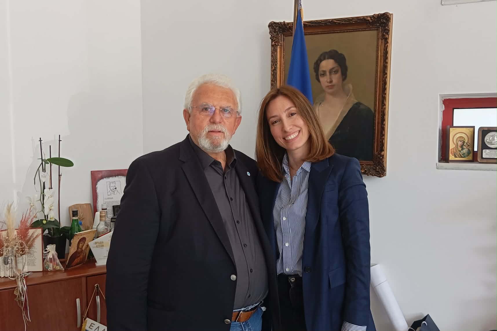 Δήμαρχος Ήλιδας με Μαρινίκη Θεοδώρου 