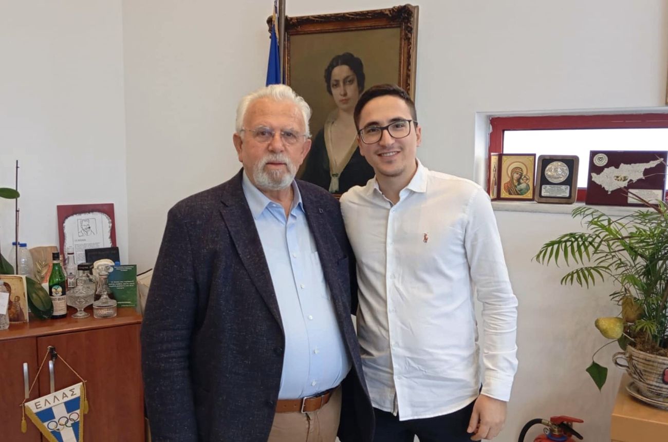 Ορκωμοσία νέου υπαλλήλου