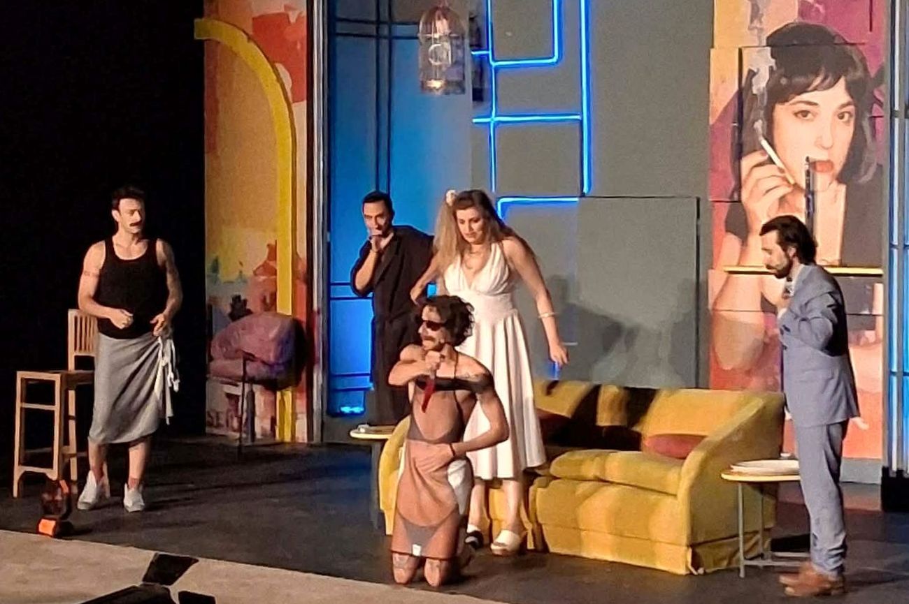Με επιτυχία η "Οικογένεια Τσεκμέ"