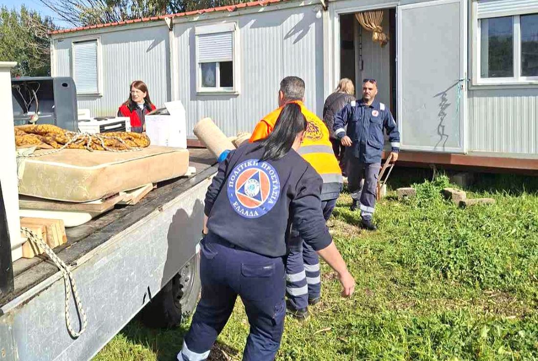 Λυόμενο Ακροποταμιά