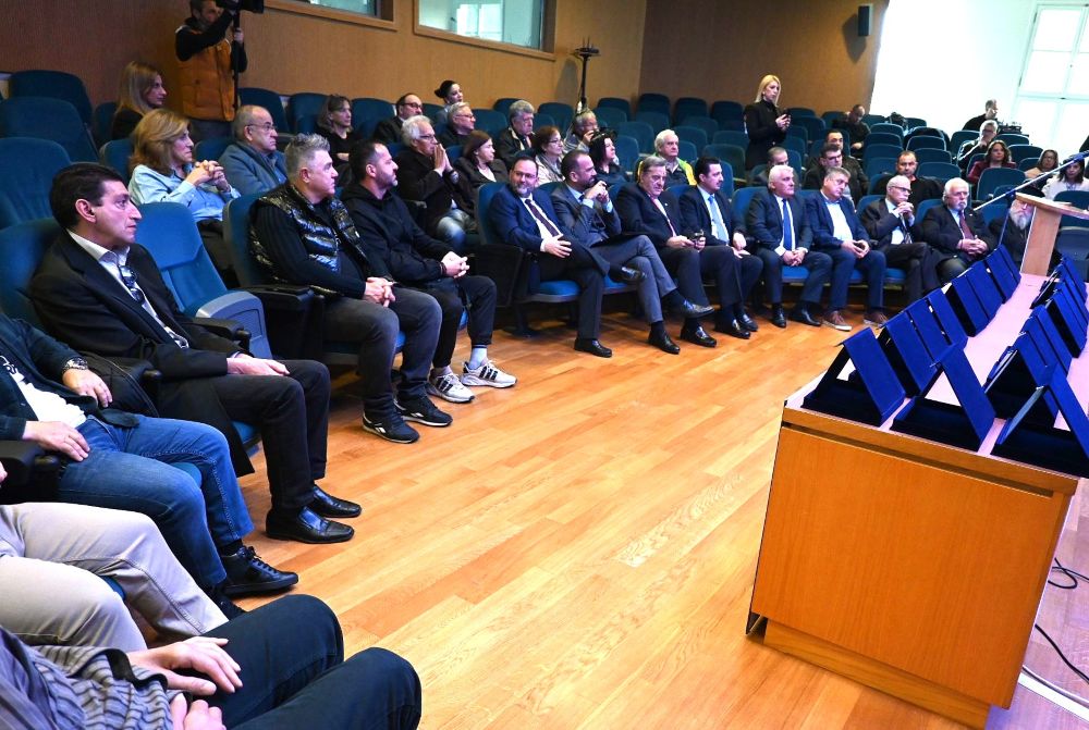 Τιμητική εκδήλωση της Π.Δ.Ε. για Ολυμπιονίκες και Παραολυμπιονίκες